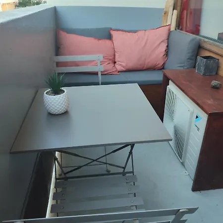 The Little Lazare - Cozy 2 People Balcony - Jean Mace Apartmán *